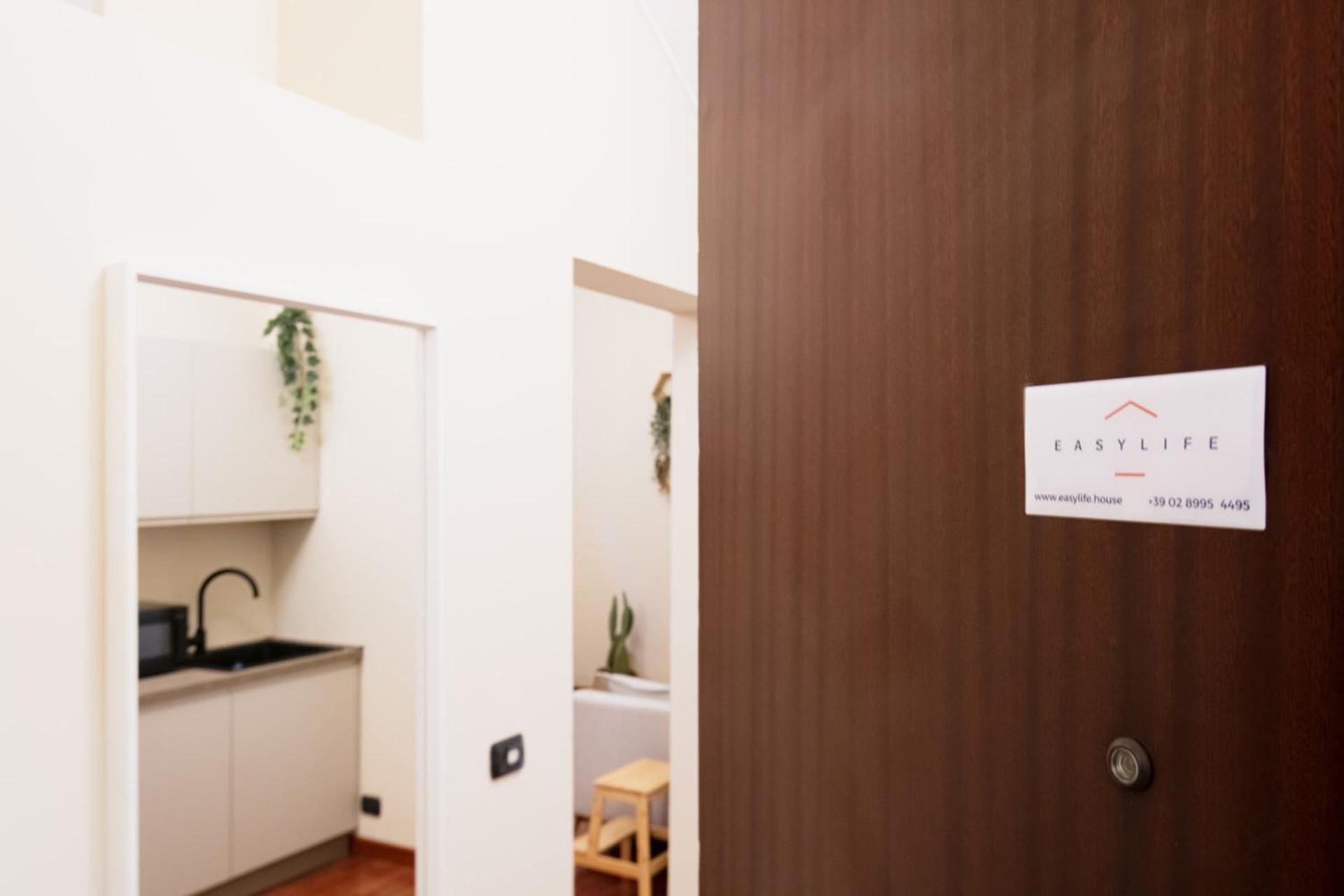 Apartament Easylife - Oasi Di Stile In Sant'Ambrogio Mediolan Zewnętrze zdjęcie