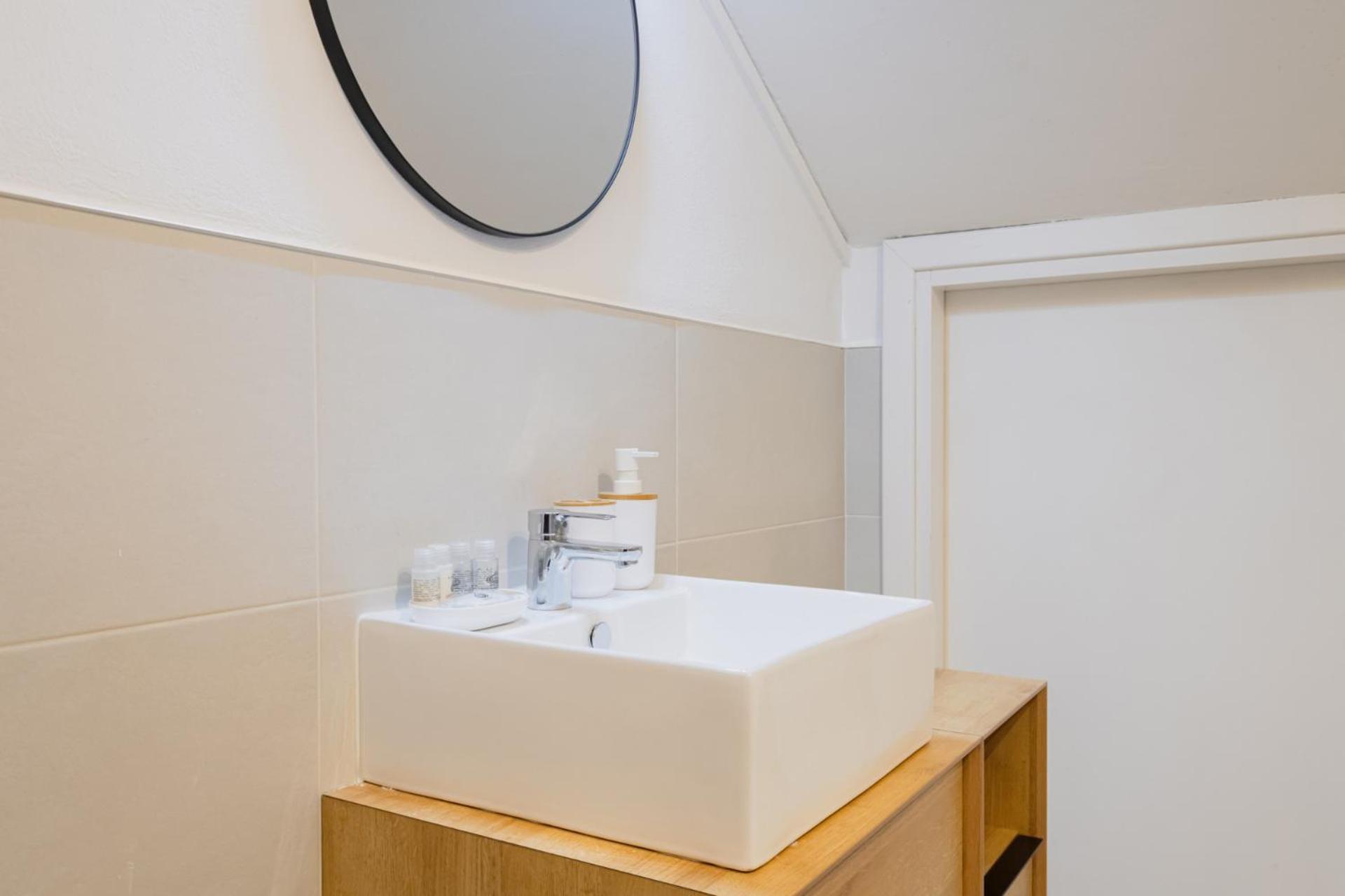 Apartament Easylife - Oasi Di Stile In Sant'Ambrogio Mediolan Zewnętrze zdjęcie